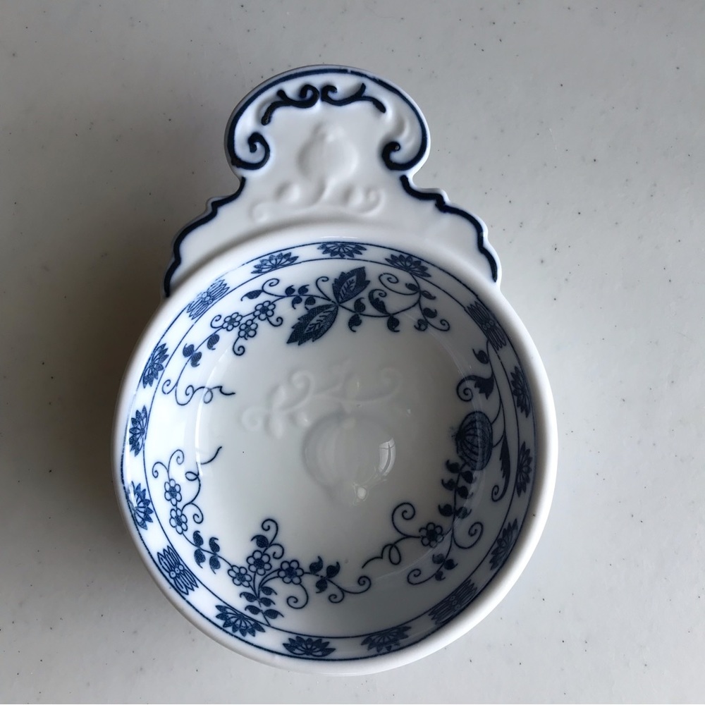 Vintage Vienna Woods Onion Dish Spoon Rest With Handle